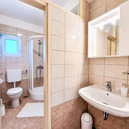 Apartmán Nevenka By Interhome Šilo