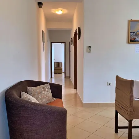 Appartement Nevenka By Interhome